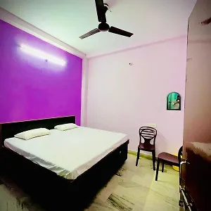 Sharad Hotel